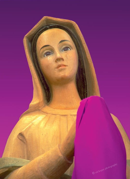 Virgin Mary Crying